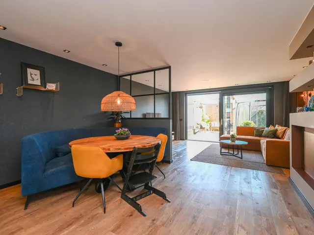 Foto van Fluwijn 109