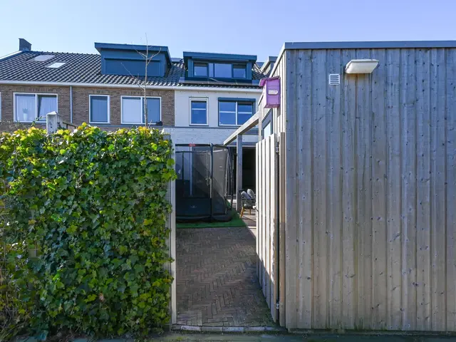Foto van Fluwijn 109