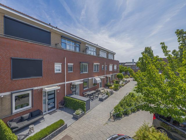 Foto van Karekiet 74