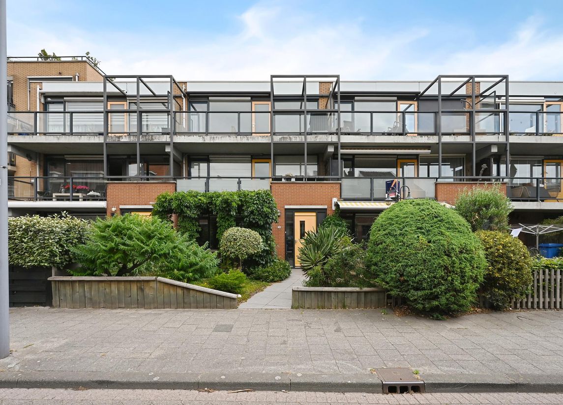 Midden-Scheepvaartstraat 33