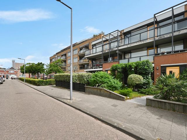 Foto van Midden-Scheepvaartstraat 33