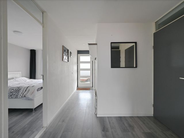 Foto van Midden-Scheepvaartstraat 33
