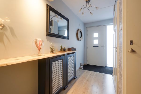 Lisdodde 13, MAASLAND