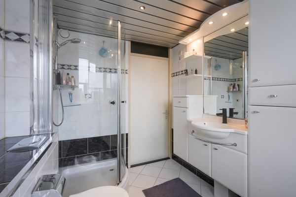 Lisdodde 13, MAASLAND