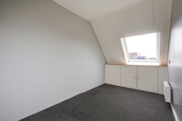 Lisdodde 13, MAASLAND