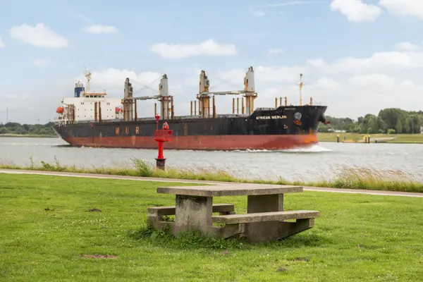 Merellaan 1385, MAASSLUIS