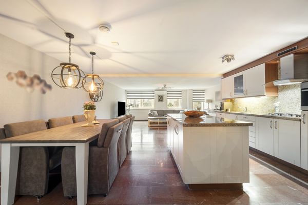 Herenstraat 7B, MONSTER