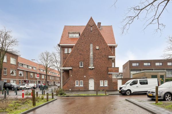 Marktweg 140, 'S-GRAVENHAGE