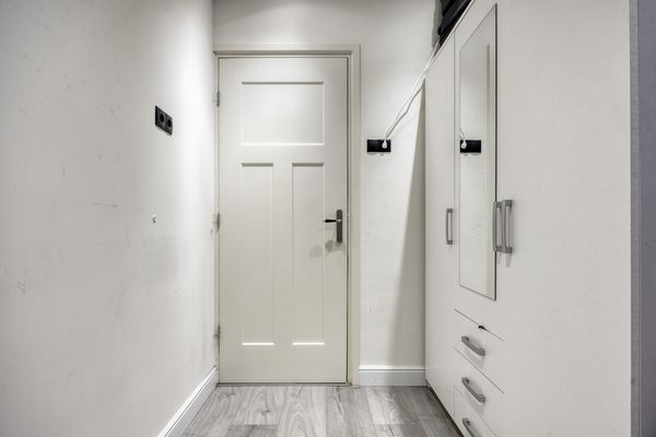 Marktweg 140, 'S-GRAVENHAGE