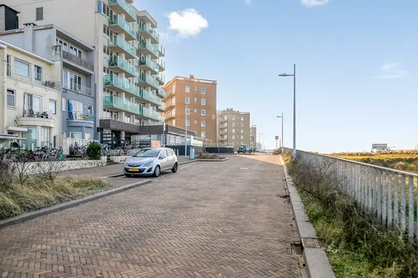 Zeekant 100C, 'S-GRAVENHAGE