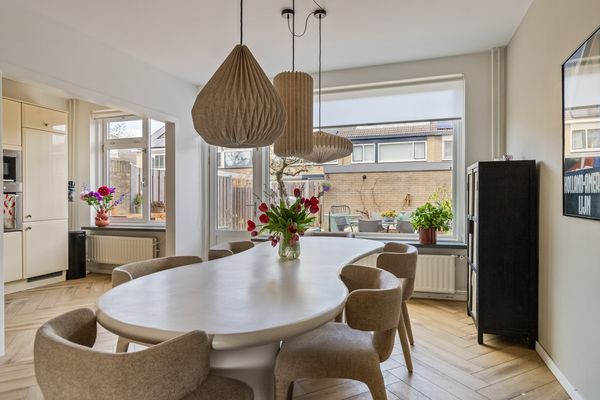 Eikenlaan 117, 'S-GRAVENZANDE