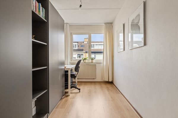 Eikenlaan 117, 'S-GRAVENZANDE