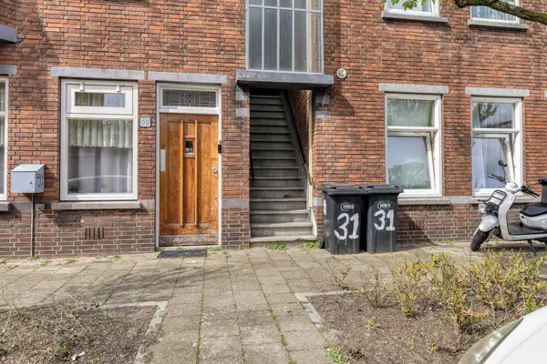 Elise van Calcarstraat 33