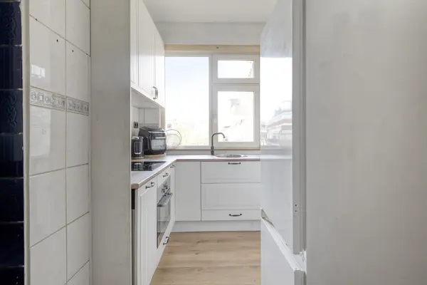 Elise van Calcarstraat 33, 'S-GRAVENHAGE