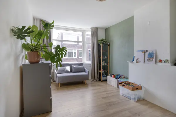 Elise van Calcarstraat 33, 'S-GRAVENHAGE