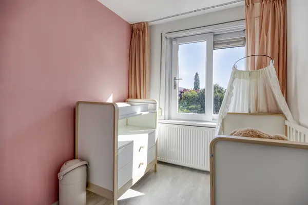 Menadostraat 43, VLAARDINGEN