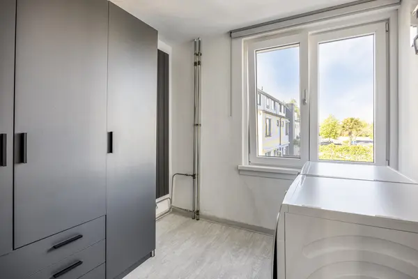 Menadostraat 43, VLAARDINGEN