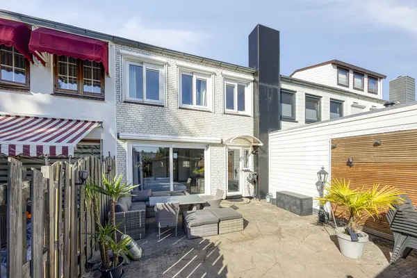 Menadostraat 43, VLAARDINGEN