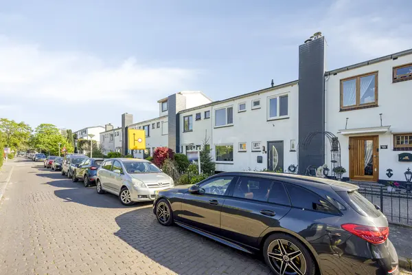 Menadostraat 43, VLAARDINGEN