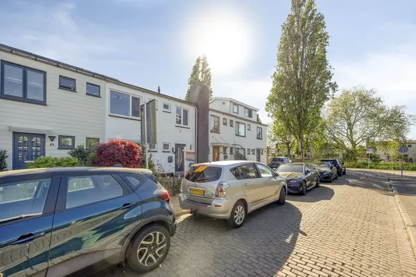 Menadostraat 43, VLAARDINGEN