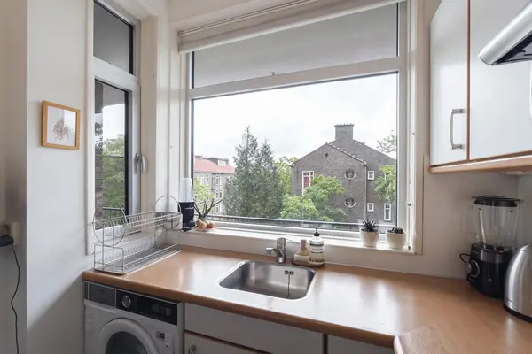 Herman Robbersstraat 86D, ROTTERDAM