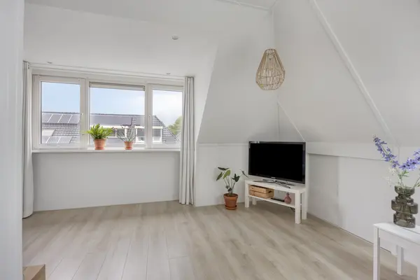 Bleekveld 2, DEN HOORN