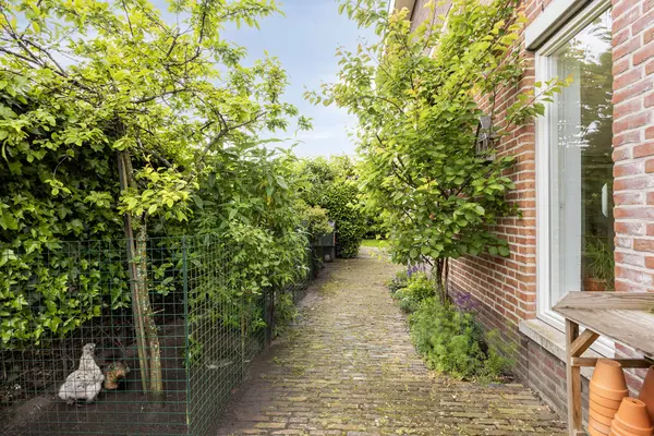 Bleekveld 2, DEN HOORN