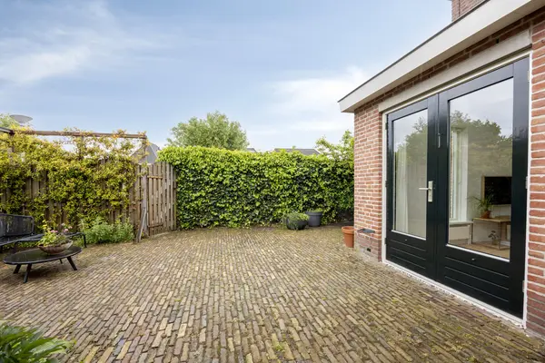 Bleekveld 2, DEN HOORN