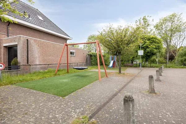 Bleekveld 2, DEN HOORN
