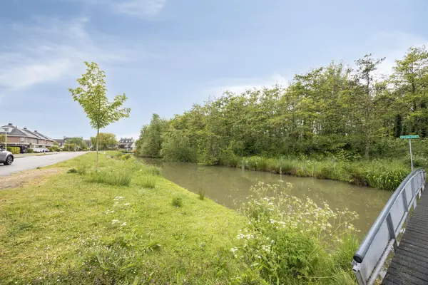 Bleekveld 2, DEN HOORN