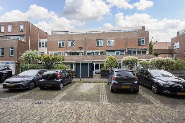 Robert Schumanring 40, VLAARDINGEN