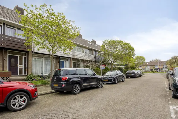 Oosterlee 6, DE LIER
