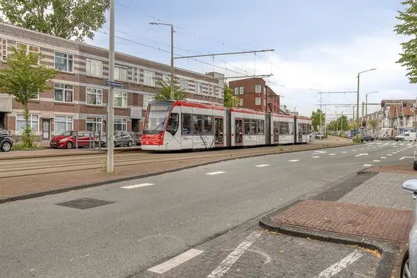 Laakkade 107, 'S-GRAVENHAGE