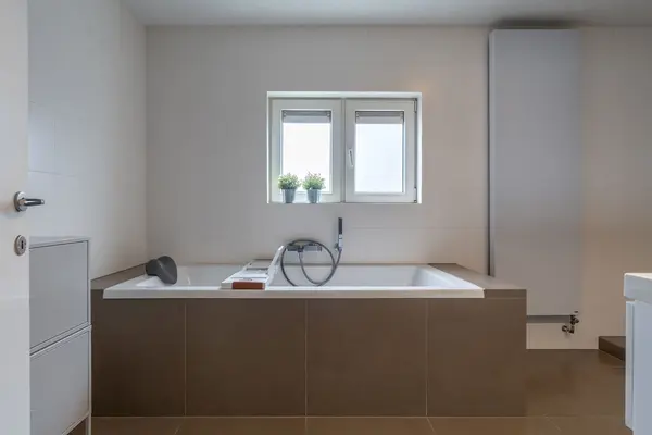 Steenweg Weelde 68, Poppel