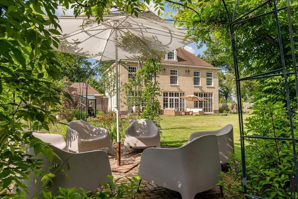 Steenweg op Mol 168, Oud-Turnhout