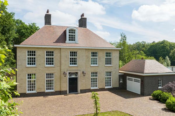 Steenweg op Mol 168, Oud-Turnhout