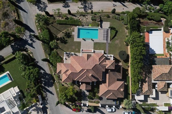 Urbanizacion los Flamingos 111, Benahavís