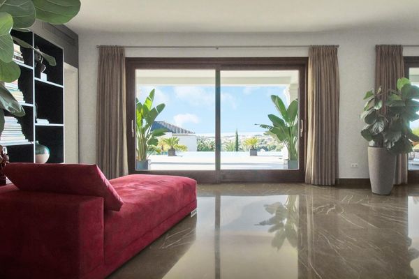 Urbanizacion los Flamingos 111, Benahavís