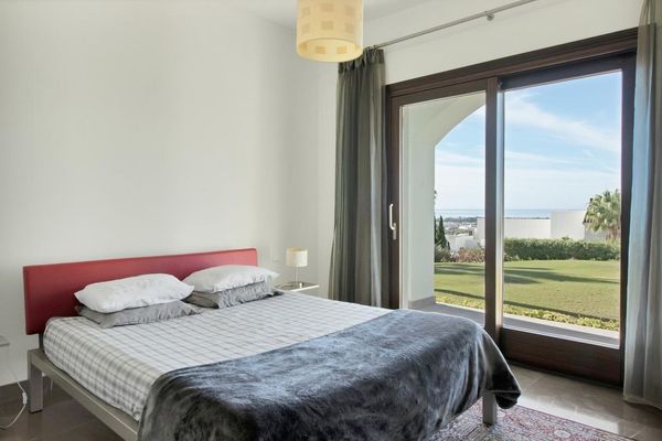 Urbanizacion los Flamingos 111, Benahavís