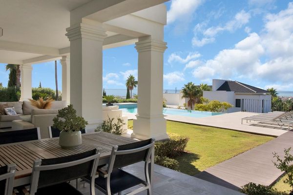 Urbanizacion los Flamingos 111, Benahavís