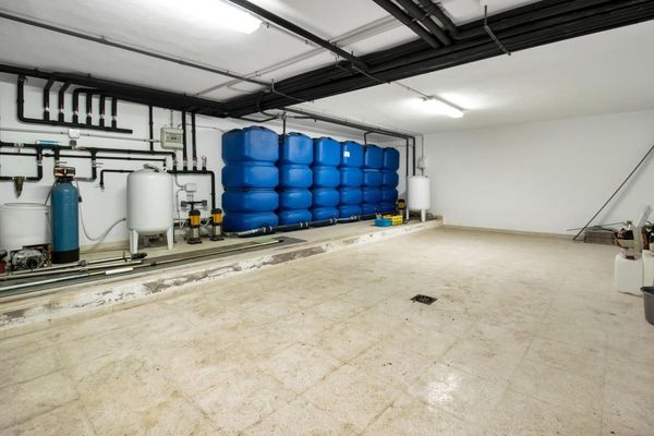 Urbanizacion los Flamingos 111, Benahavís