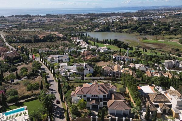 Urbanizacion los Flamingos 111, Benahavís