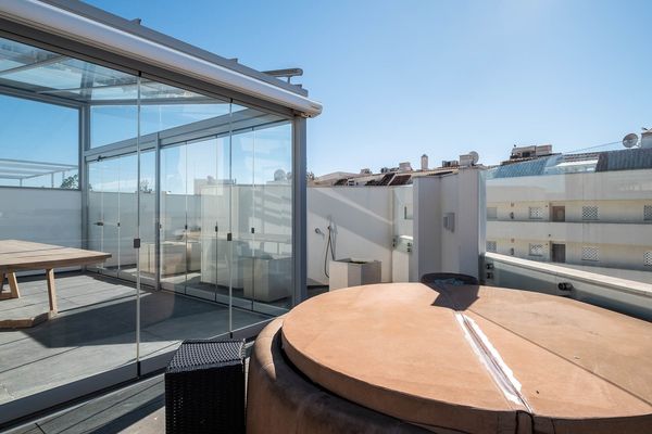 Calle Camilo José Cela 12, Marbella