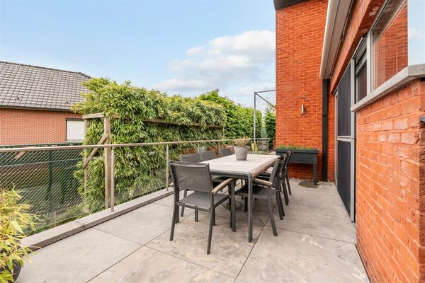 Neeroeterenstraat 93B