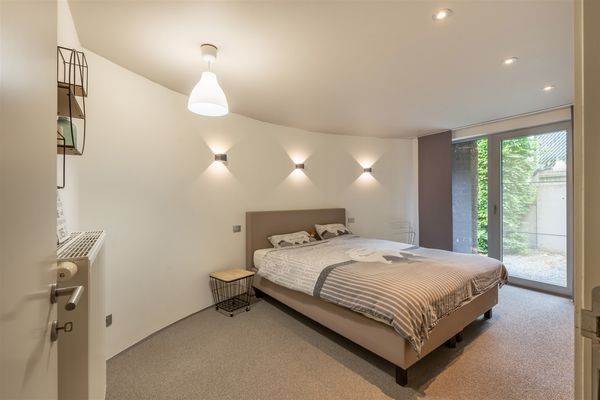 Neeroeterenstraat 93B, Maaseik