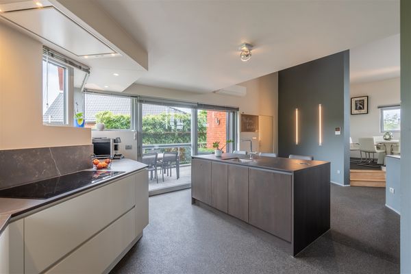 Neeroeterenstraat 93B, Maaseik