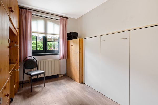 Stationsstraat 38, Ravels