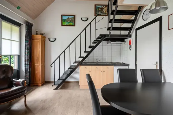 Stationsstraat 38, Ravels