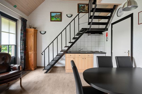 Stationsstraat 38, Ravels