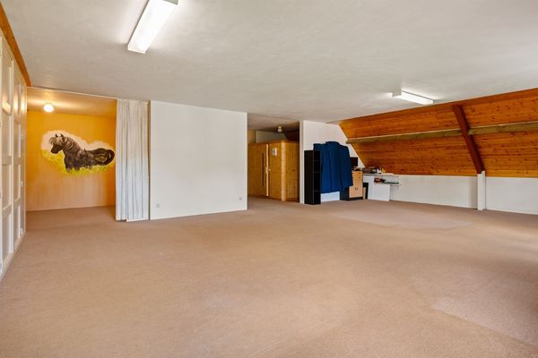 Stationsstraat 38, Ravels